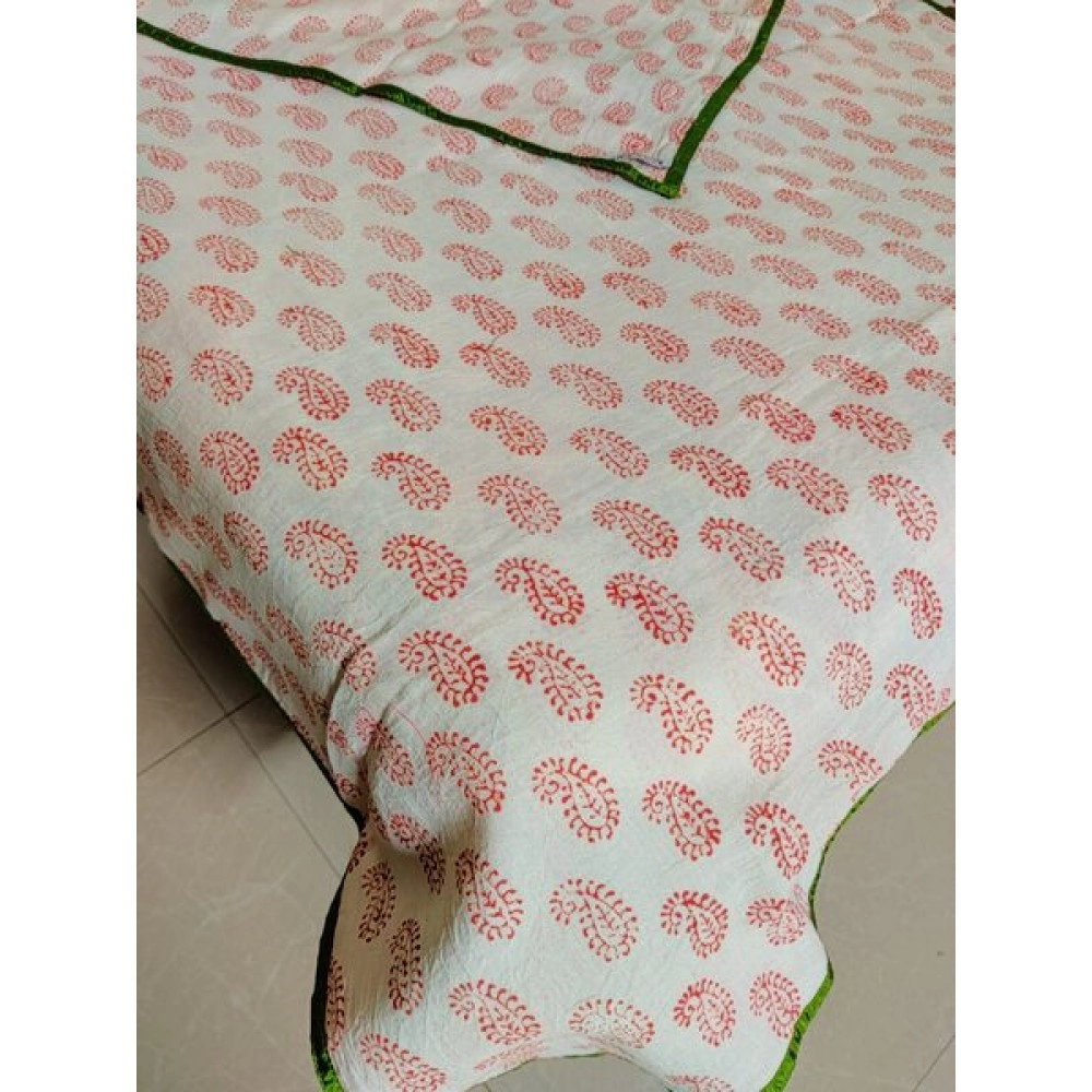 Aartyz Tiny Paisley Printed Comforter