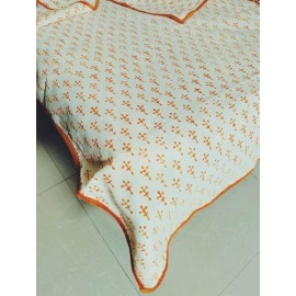 Aartyz Ethnic Comforter in Light Orange Shade