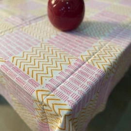 Aartyz Rectangular Cotton Dining Table Cover In Pink And Orange Paisley Print