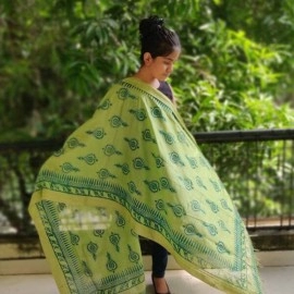 Aartyz Soft Silk Dupatta | Parrot Green 