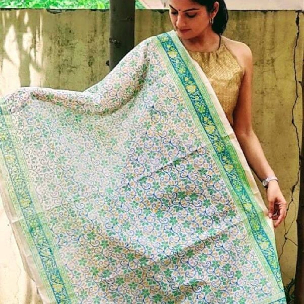 Aartyz Green and Yellow Floral Printed Silk Dupatta