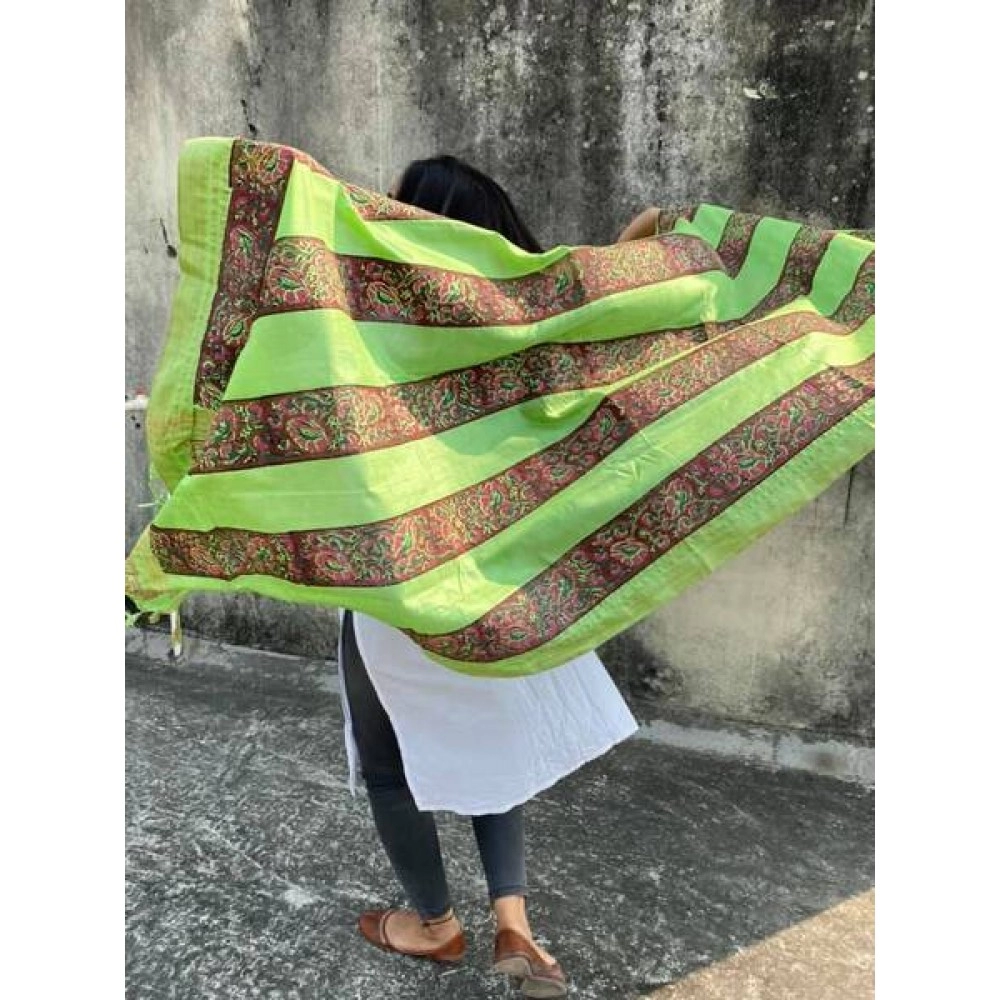Aartyz Parrot Green Silk Dupatta