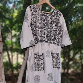 Aartyz Hand Block Printed Kurti | White