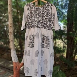 Aartyz Hand Block Printed Kurti | White