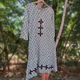Aartyz Women Hand Block Printed Kurti | White
