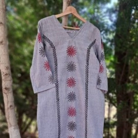 Aartyz Kalamkari Long Kurta In Silk Fabric | Grey