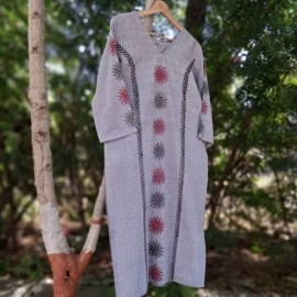 Aartyz Kalamkari Long Kurta In Silk Fabric | Grey