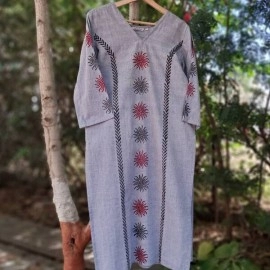 Aartyz Kalamkari Long Kurta In Silk Fabric | Grey