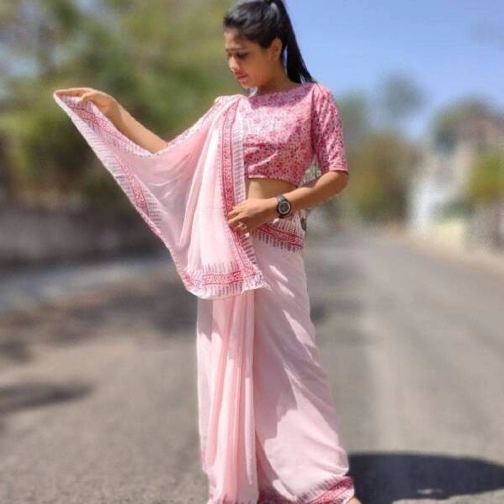 Aartyz Georgette Saree | Baby Pink