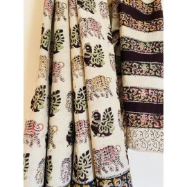 Aartyz Mughal Butta Print Cotton Saree