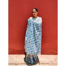 Aartyz White Saree In Floral Prints