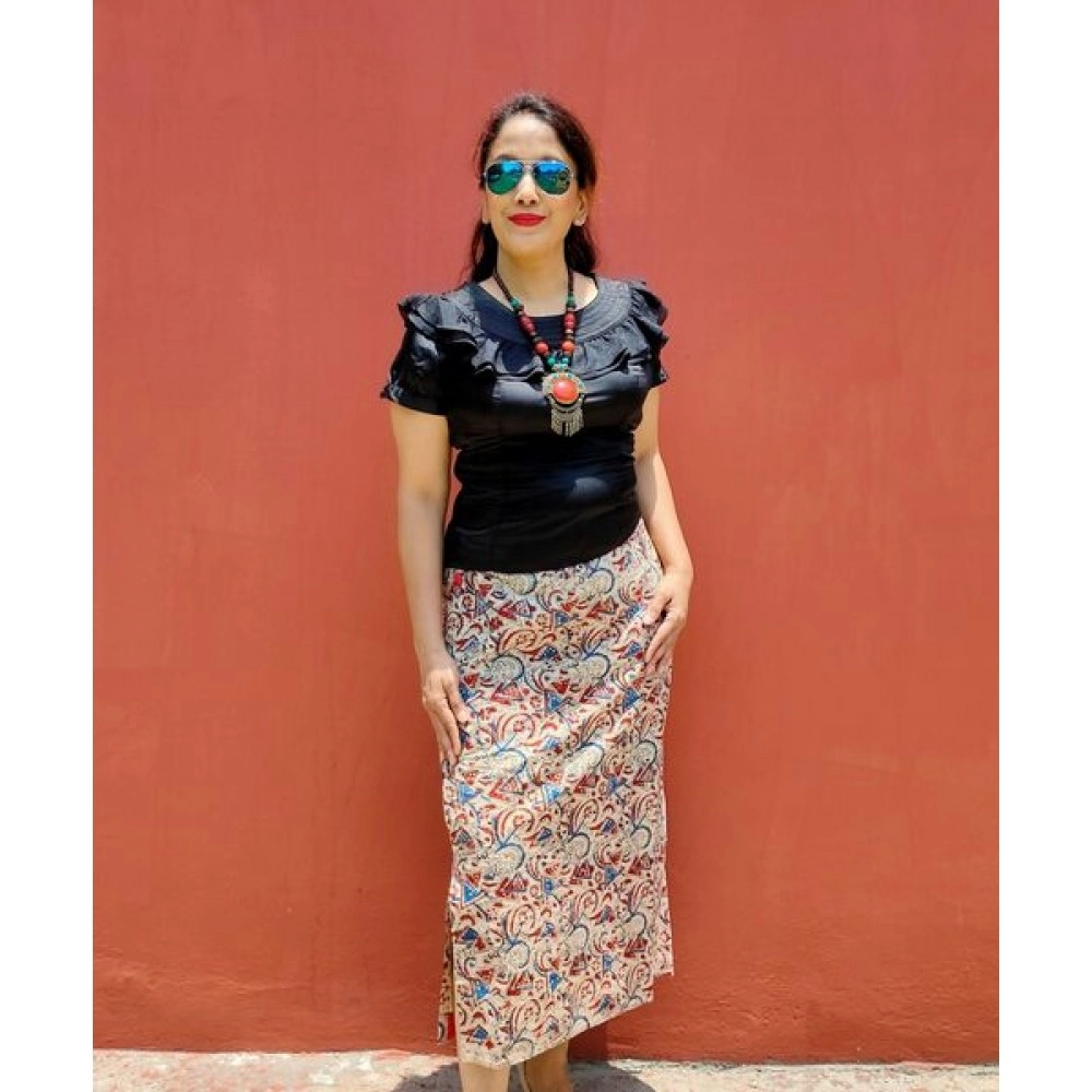 Aartyz Kalamkari Straight Cut Skirt With Side Slits