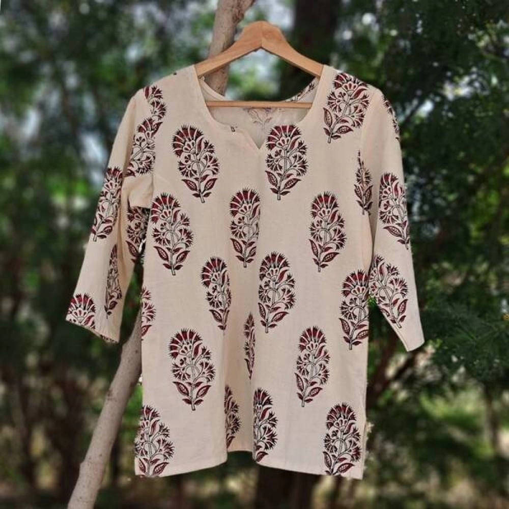 Aartyz Cotton Block Printed White Top