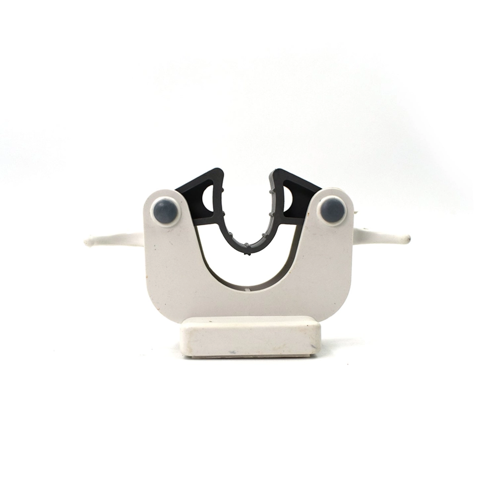 Invisible Mop Hanger Used in all Kinds of Place Like Houses, Offices, General Stores