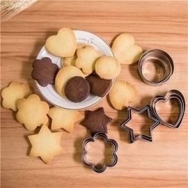 Cookie Cutter Stainless Steel Cookie Cutter with Shape Heart Round Star and Flower | 12 Pieces