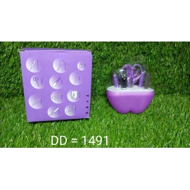 8 in 1 Apple Shape Manicure Set