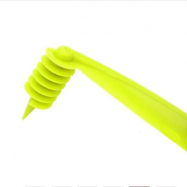 Kitchen Plastic Vegetables Spiral Cutter  /  Spiral Knife  /  Spiral Screw Slicer