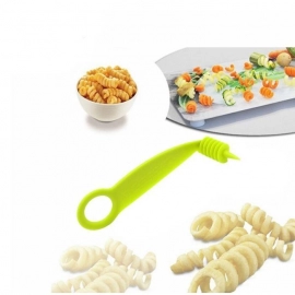 Kitchen Plastic Vegetables Spiral Cutter  /  Spiral Knife  /  Spiral Screw Slicer