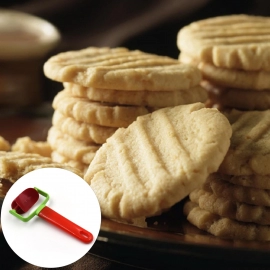 Cookie Rolling Cutter Used in all Kinds of Household and Kitchen Places for Making Cookies and Stuff