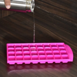 32 Cavity Ice Tray For Making And Creating Ice Cubes Easily