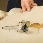 Puri Cutter Stainless Steel Roller Machine for Baking Tools