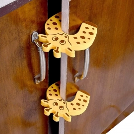 Kids Safety and Protection Finger Pich Door Guard, Baby Safety Cute Animal Security Door Stopper (1pc)