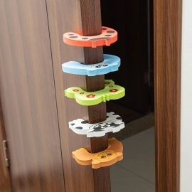 Kids Safety and Protection Finger Pich Door Guard, Baby Safety Cute Animal Security Door Stopper (1pc)