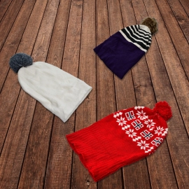 MEN'S AND WOMEN'S Adult Hand Knit Slouchy Hat