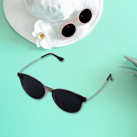 Sunglasses Light Weight and Classic Style Frame Sunglasses For Men, Women, and Boys Use Glasses