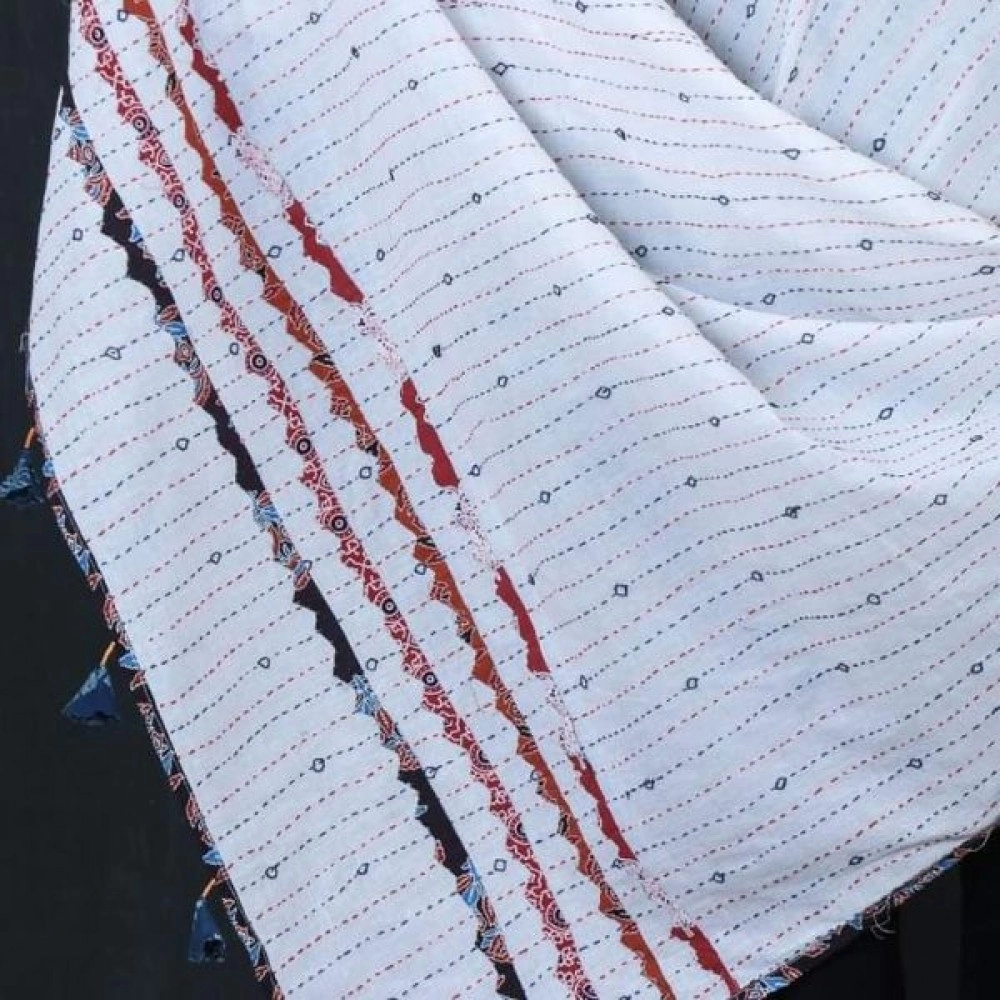 Women's Kantha Work Mulmul Dupatta | White