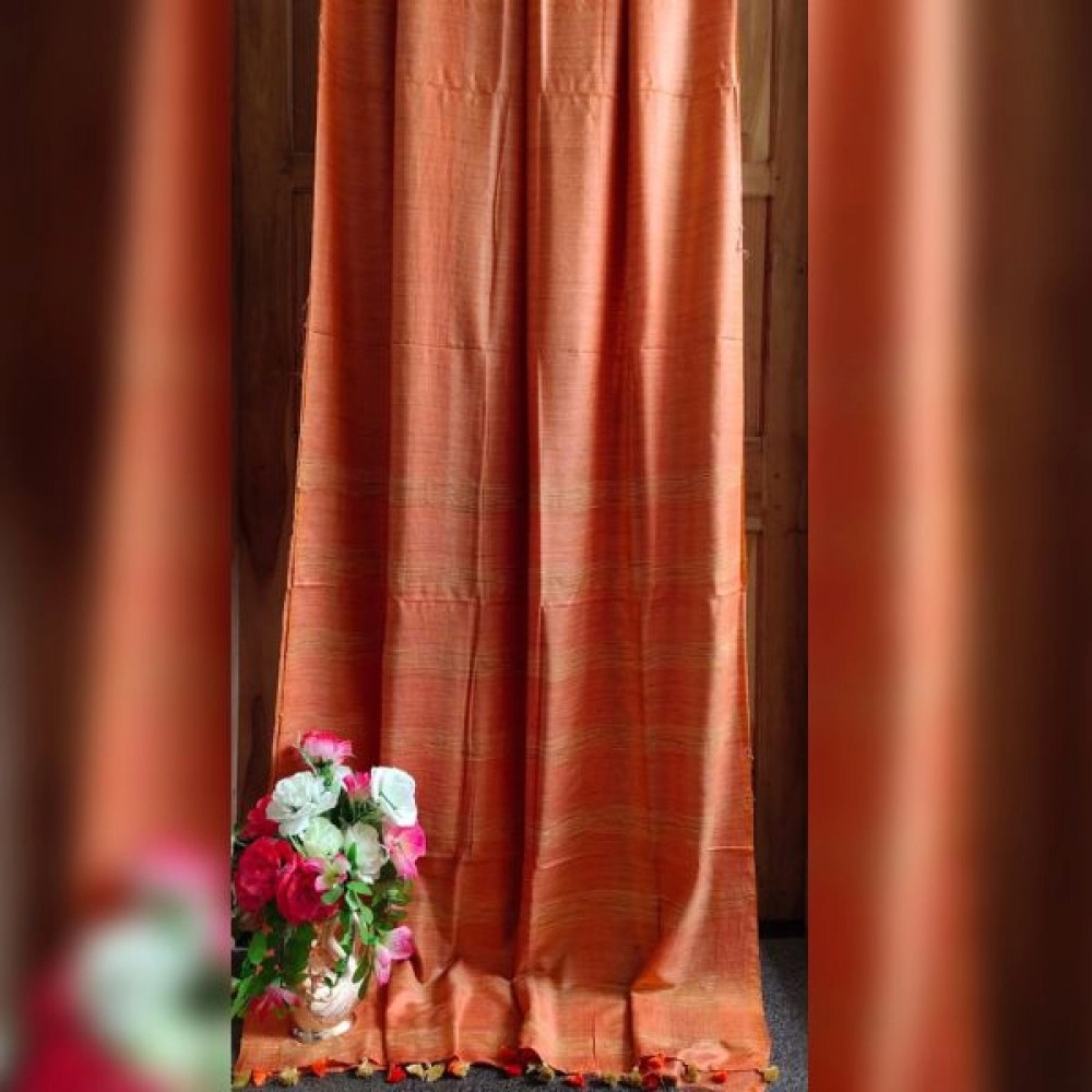 Women's Pure Handwoven Matka Silk Saree | Middle Red