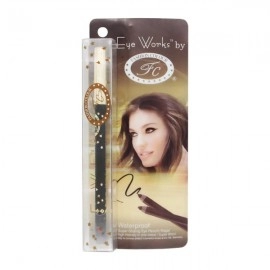 Super Gliding Kajal I Eye Pencil. High Intensity in One Swipe I Super Black
