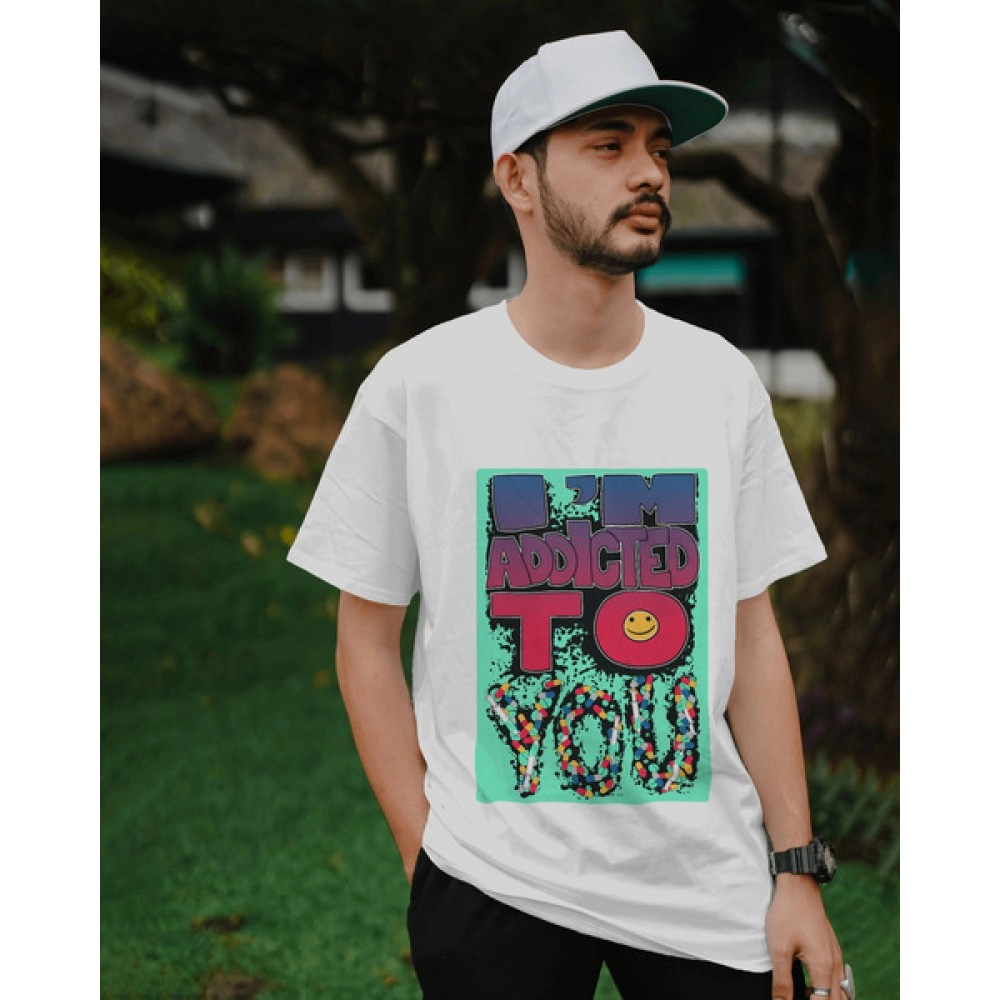 I Am Addicted | SABEZY ESSENTIALS Cotton Regular Men's T-Shirt | White
