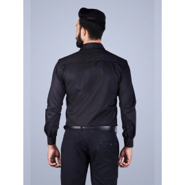 Men Solid Cotton Casual Spread Collar Shirt | Black